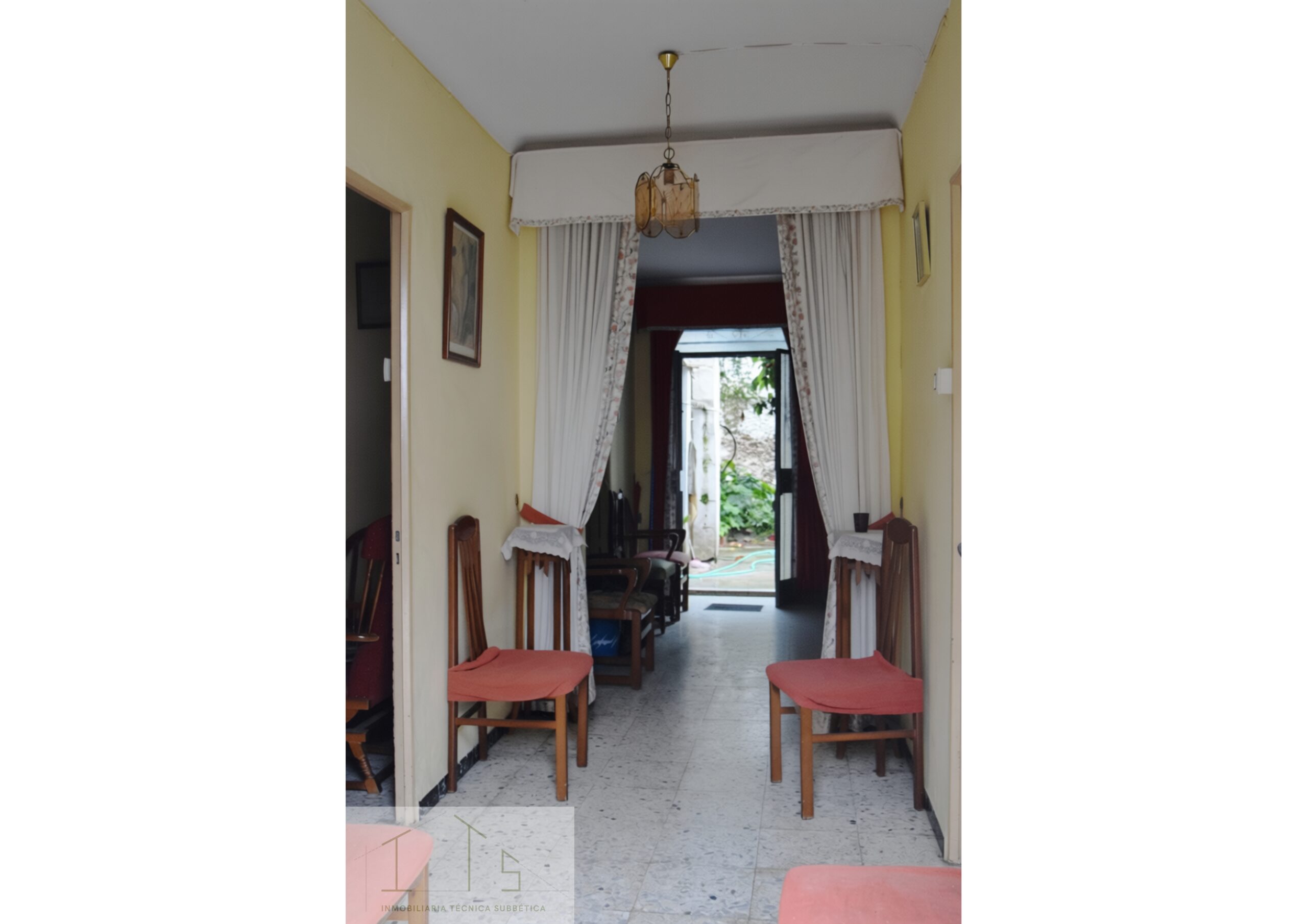 Vivienda unifamiliar entre medianeras en C/Catedrático Alcalá Santaella - Imagen 3