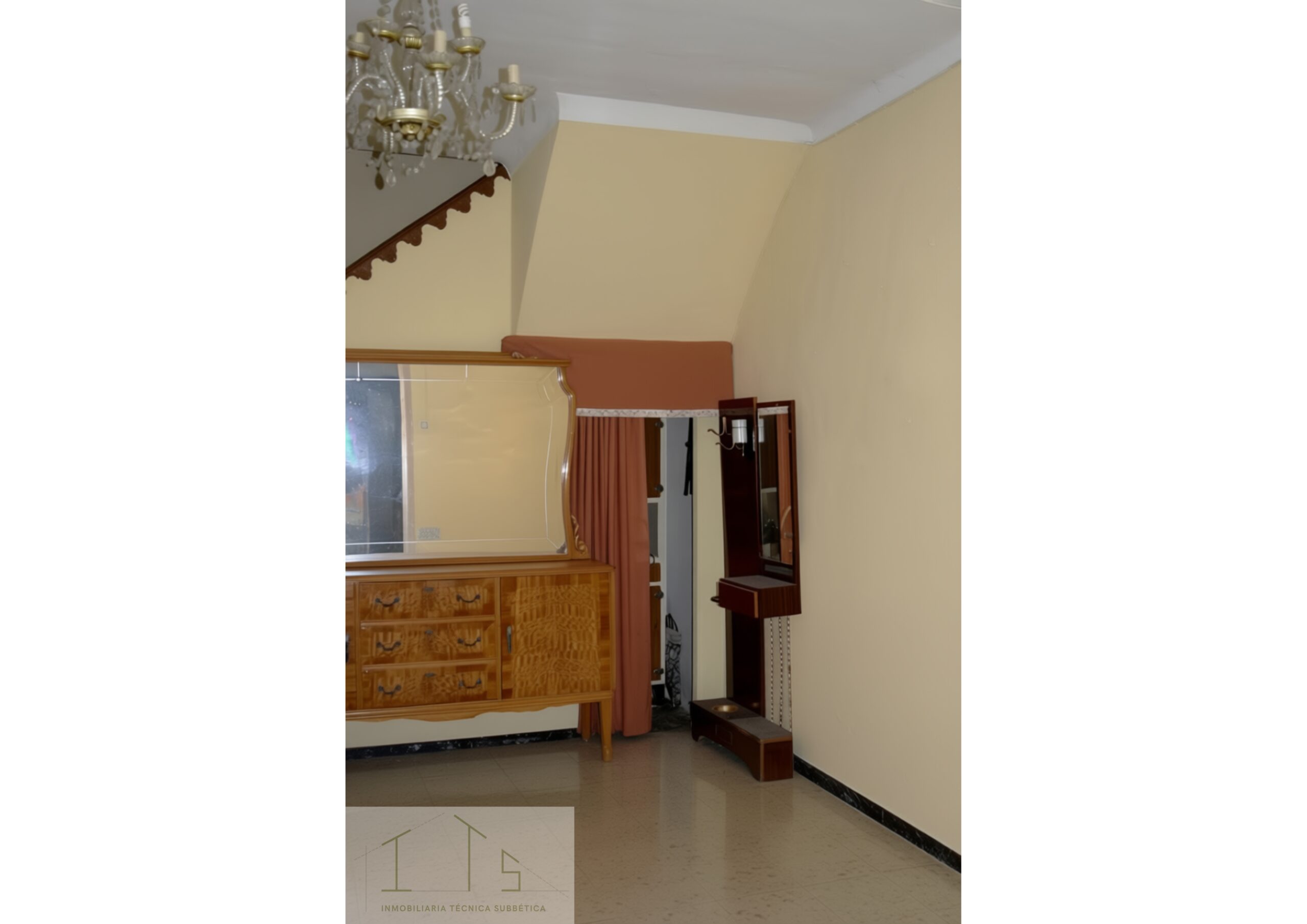 Vivienda unifamiliar entre medianeras en C/Catedrático Alcalá Santaella - Imagen 9